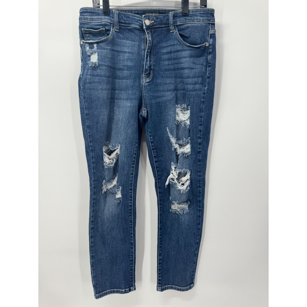 Judy Blue Women's‎ Boyfriend Jeans Distressed Ripped Denim Pants Size 13/31